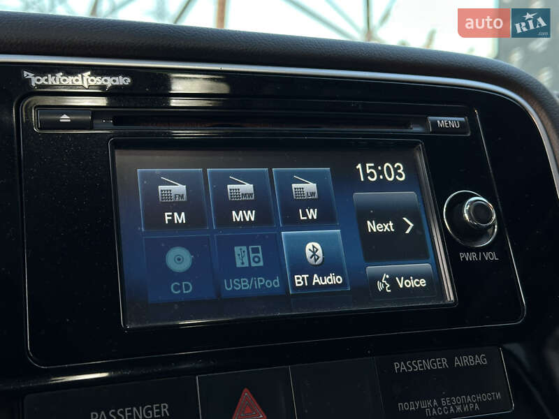 Внедорожник / Кроссовер Mitsubishi Outlander 2013 в Харькове