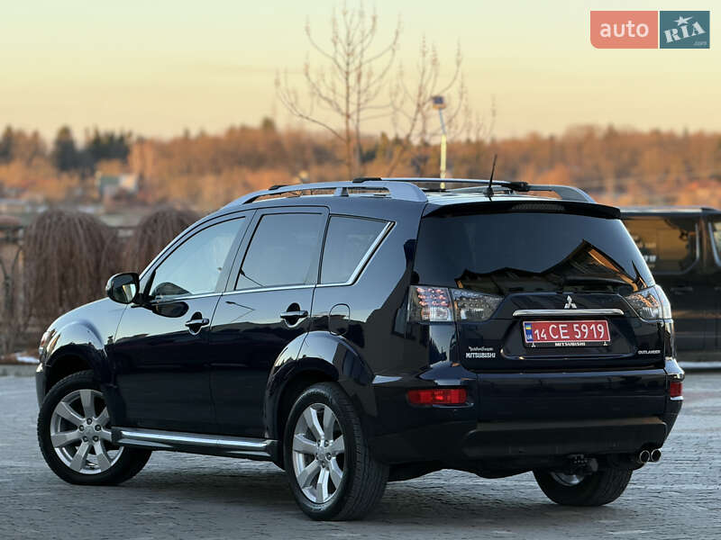 Внедорожник / Кроссовер Mitsubishi Outlander 2010 в Дрогобыче