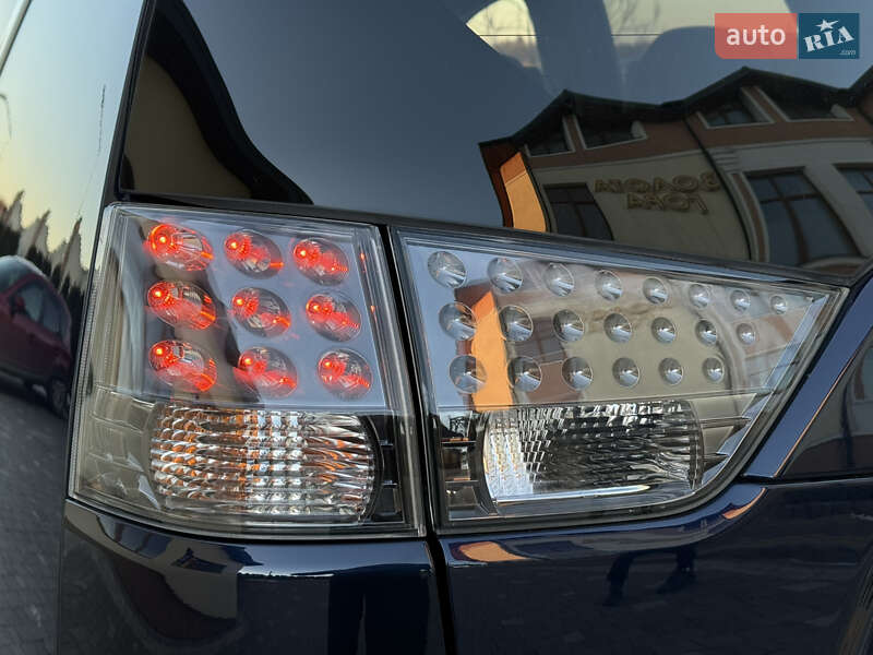 Внедорожник / Кроссовер Mitsubishi Outlander 2010 в Дрогобыче