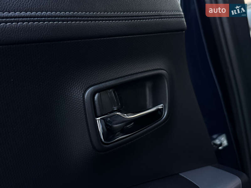 Внедорожник / Кроссовер Mitsubishi Outlander 2010 в Дрогобыче