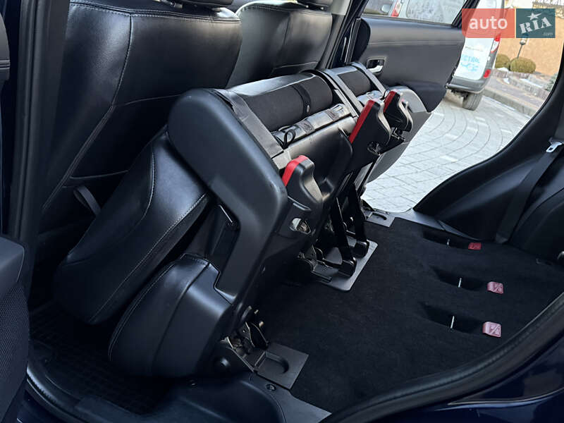 Внедорожник / Кроссовер Mitsubishi Outlander 2010 в Дрогобыче