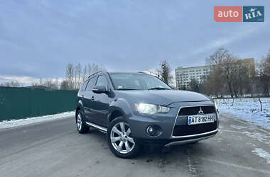 Внедорожник / Кроссовер Mitsubishi Outlander 2010 в Ивано-Франковске