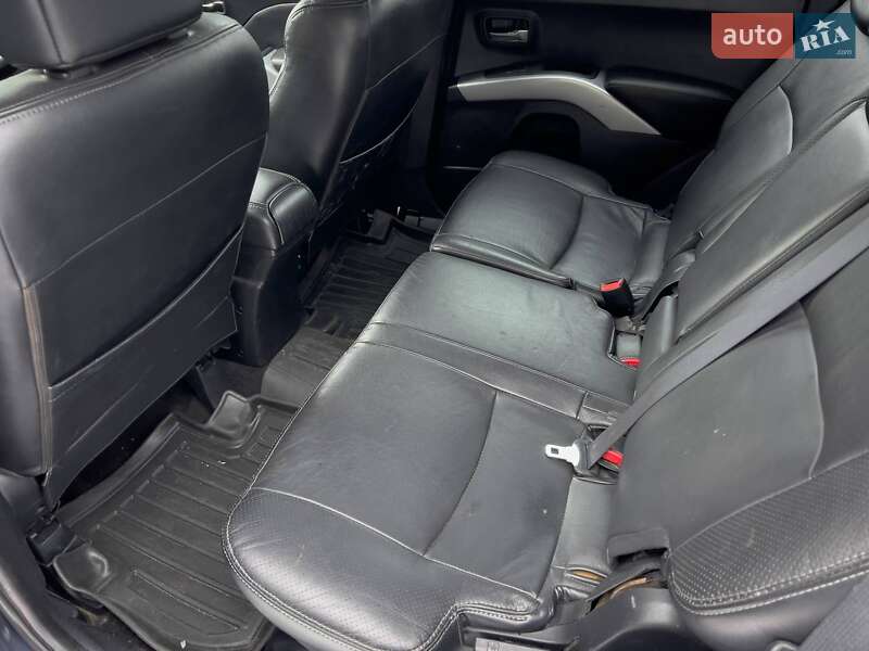 Внедорожник / Кроссовер Mitsubishi Outlander 2008 в Киеве фото 19 Внедорожник / Кроссовер Mitsubishi Outlander 2008 в Киеве