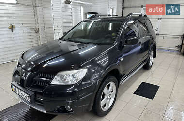 Внедорожник / Кроссовер Mitsubishi Outlander 2008 в Киеве
