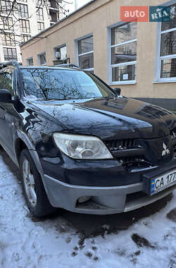 Внедорожник / Кроссовер Mitsubishi Outlander 2006 в Черкассах