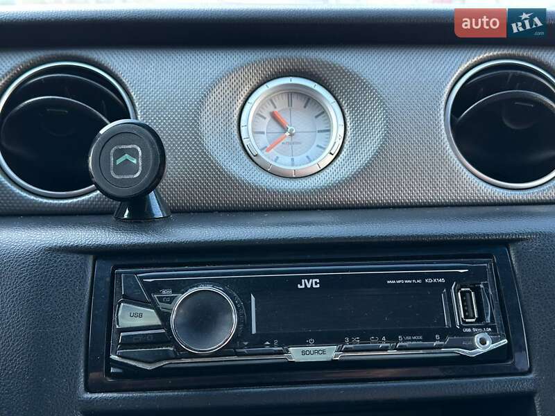 Внедорожник / Кроссовер Mitsubishi Outlander 2003 в Киеве