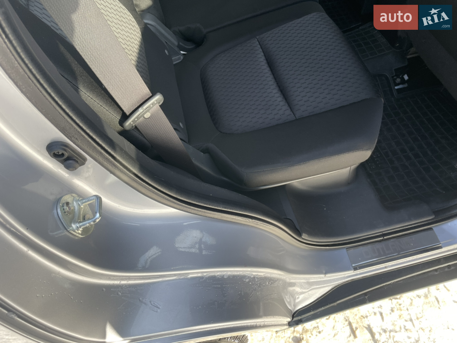 2013 Mitsubishi Outlander - мініатюра 37