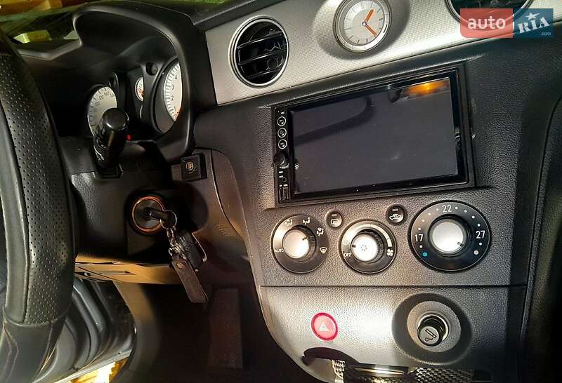 Позашляховик / Кросовер Mitsubishi Outlander 2005 в Жашківу