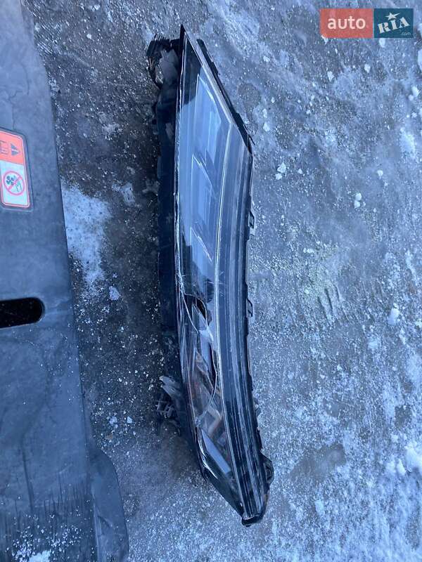 Внедорожник / Кроссовер Mitsubishi Outlander 2021 в Львове