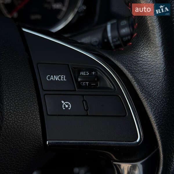 Внедорожник / Кроссовер Mitsubishi Outlander 2018 в Днепре