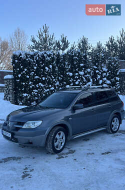 Внедорожник / Кроссовер Mitsubishi Outlander 2006 в Подволочиске