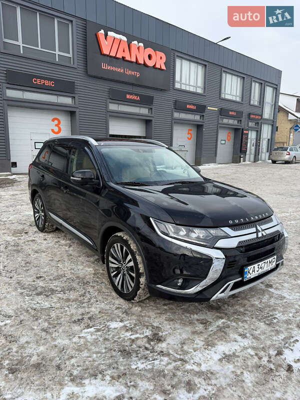 Mitsubishi Outlander 2018