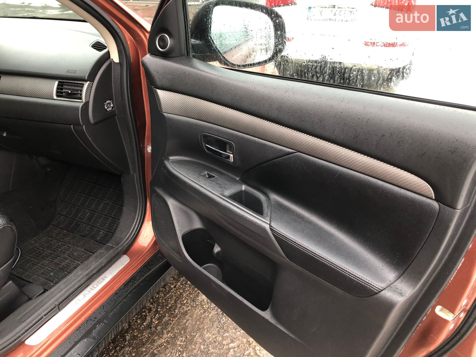 2012 Mitsubishi Outlander - мініатюра 11