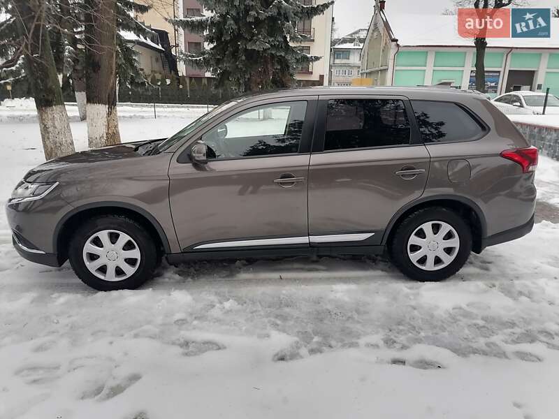 Mitsubishi Outlander 2018