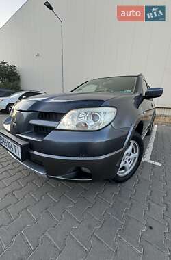 Позашляховик / Кросовер Mitsubishi Outlander 2005 в Одесі