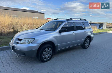 Позашляховик / Кросовер Mitsubishi Outlander 2005 в Івано-Франківську