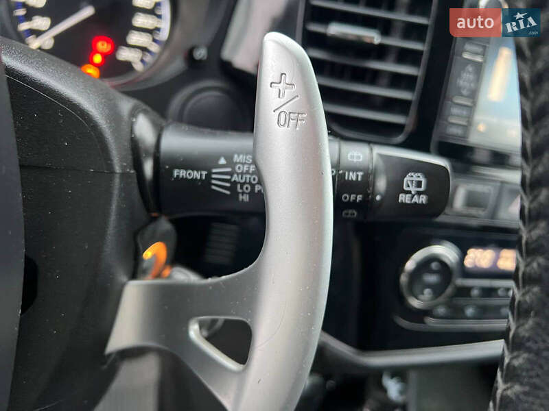 Внедорожник / Кроссовер Mitsubishi Outlander 2012 в Львове фото 21 Внедорожник / Кроссовер Mitsubishi Outlander 2012 в Львове