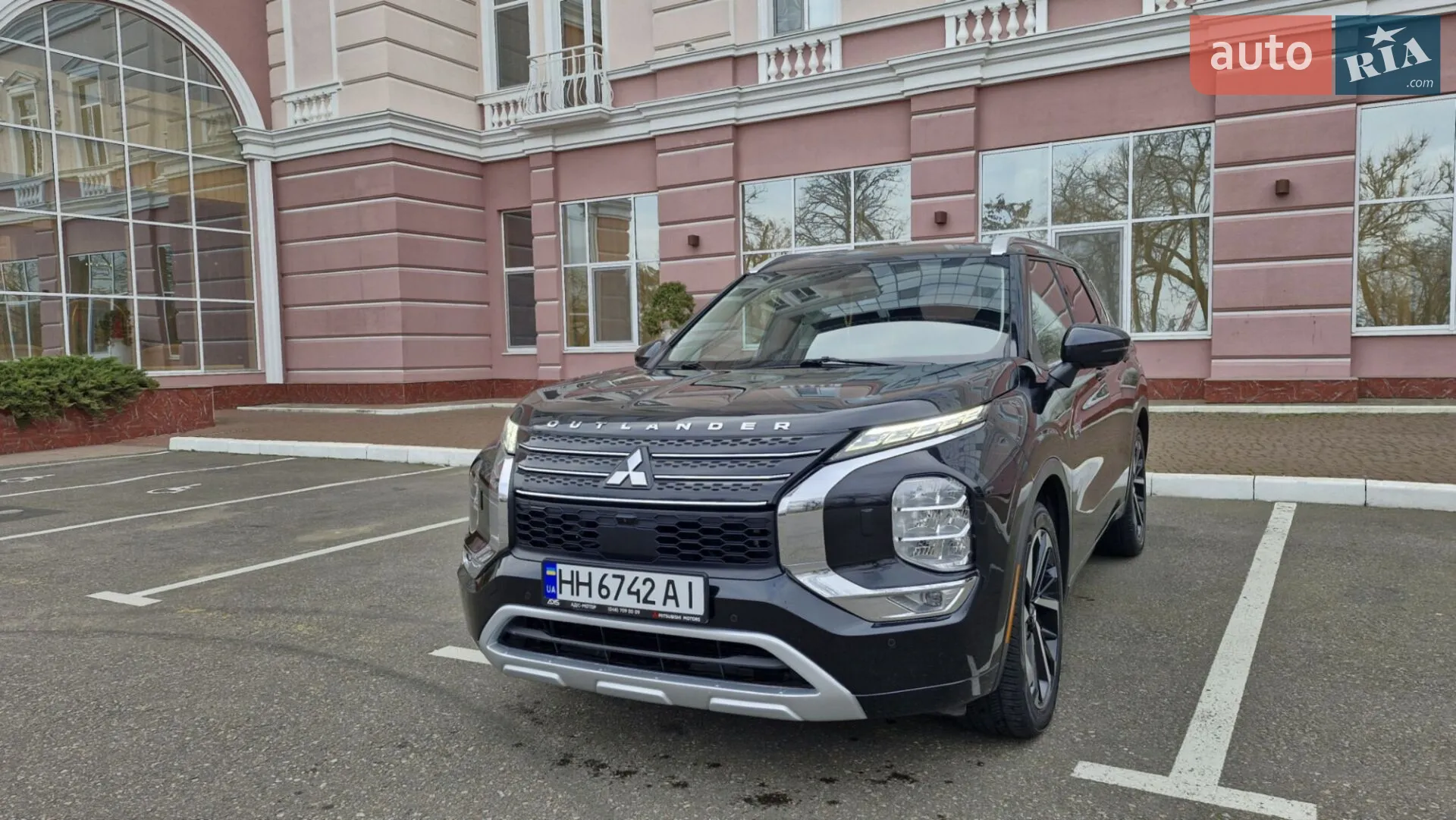 2023 Mitsubishi Outlander - мініатюра 4
