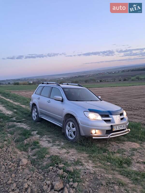 Внедорожник / Кроссовер Mitsubishi Outlander 2008 в Глыбокой