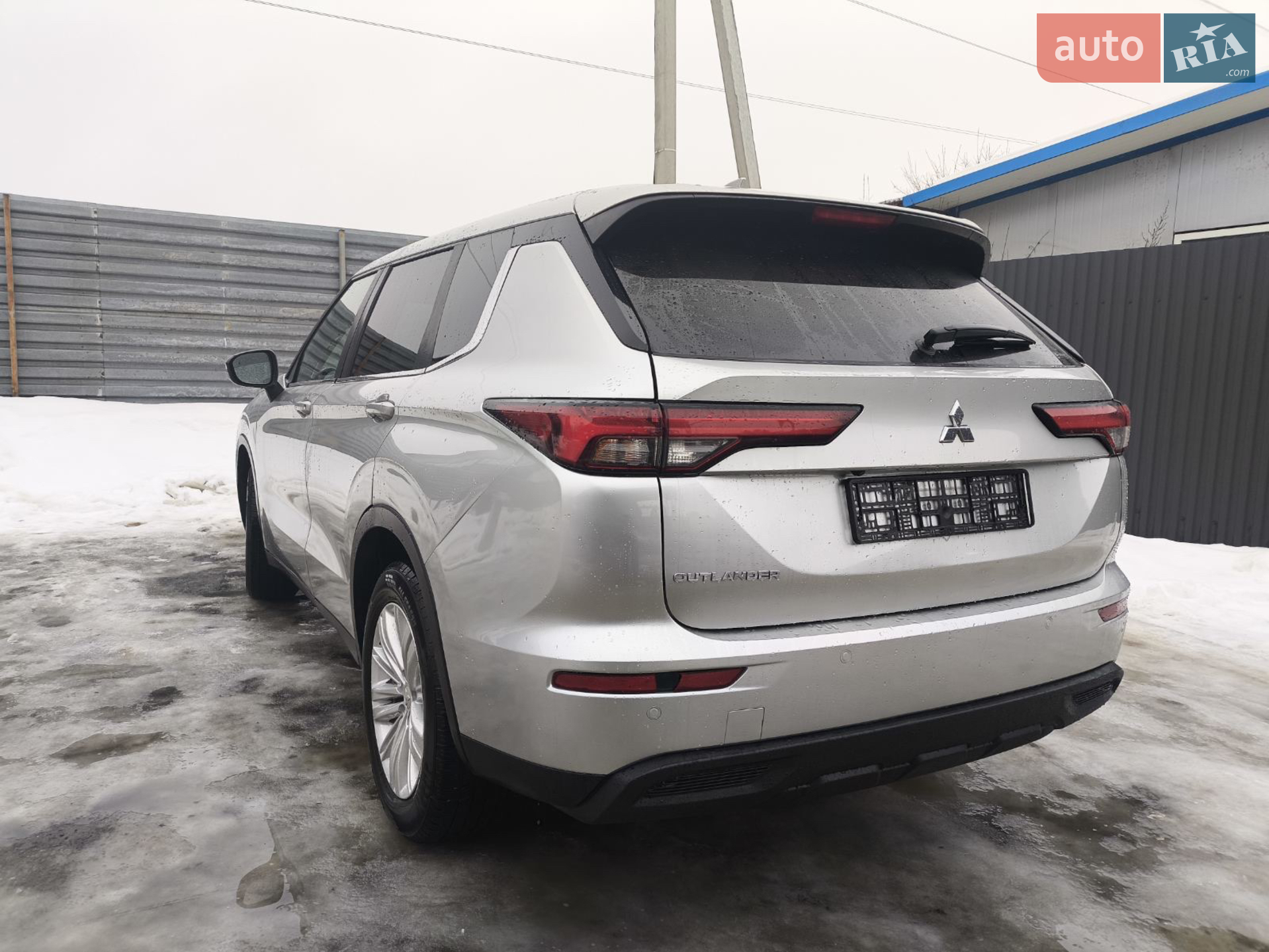 2021 Mitsubishi Outlander - мініатюра 10