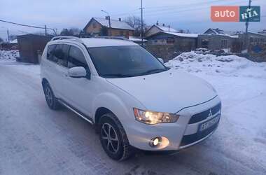 Позашляховик / Кросовер Mitsubishi Outlander 2010 в Івано-Франківську