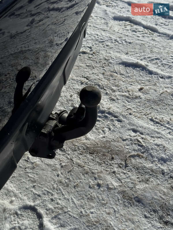 Внедорожник / Кроссовер Mitsubishi Outlander 2010 в Полтаве