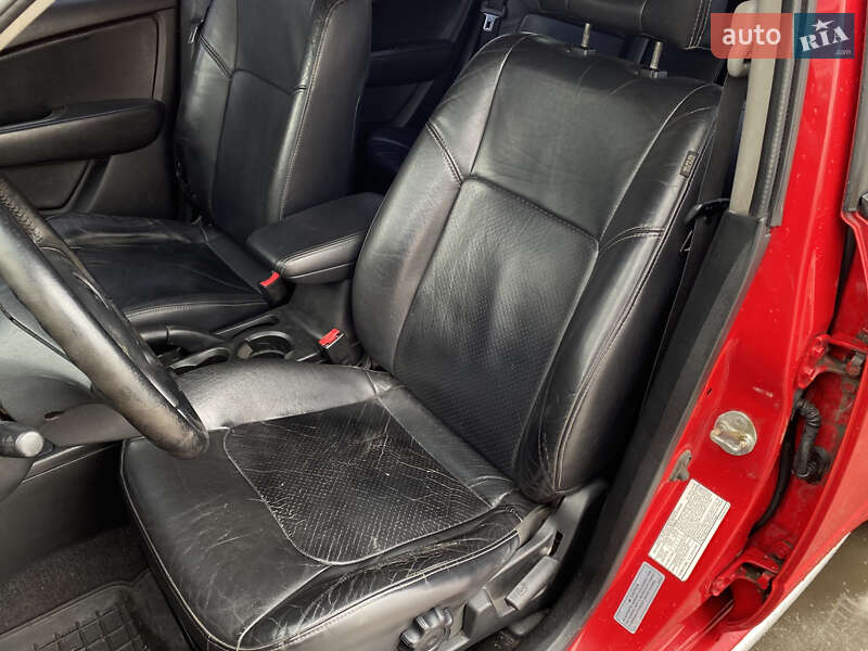 Внедорожник / Кроссовер Mitsubishi Outlander 2007 в Киеве