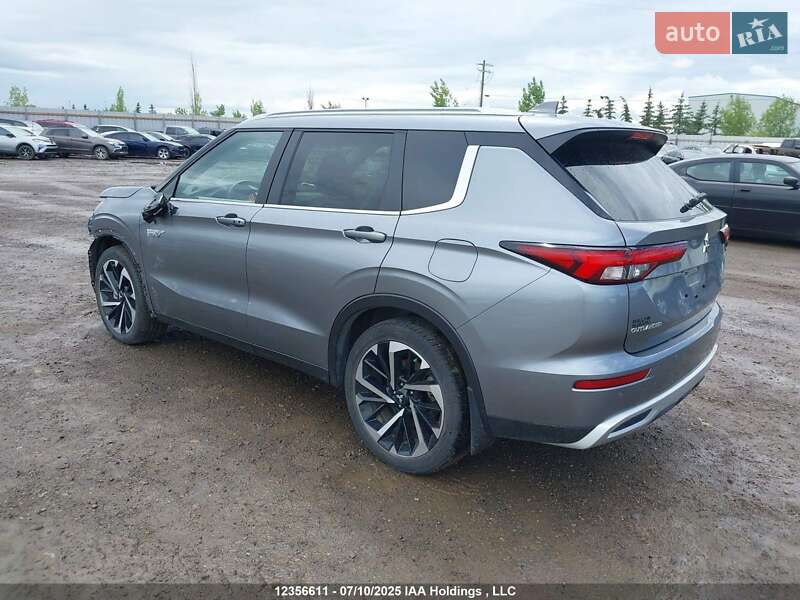 Внедорожник / Кроссовер Mitsubishi Outlander 2023 в Днепре