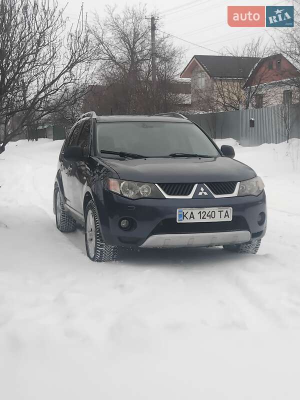 Mitsubishi Outlander 2008