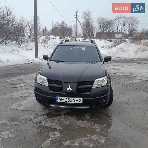 Внедорожник / Кроссовер Mitsubishi Outlander 2007 в Бердичеве