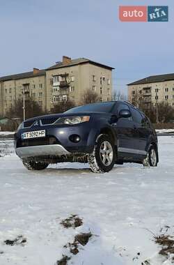 Внедорожник / Кроссовер Mitsubishi Outlander 2007 в Коломые