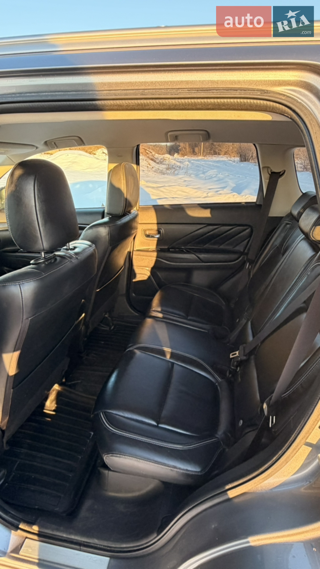 2015 Mitsubishi Outlander - мініатюра 37