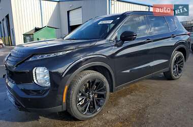 Внедорожник / Кроссовер Mitsubishi Outlander 2024 в Киеве