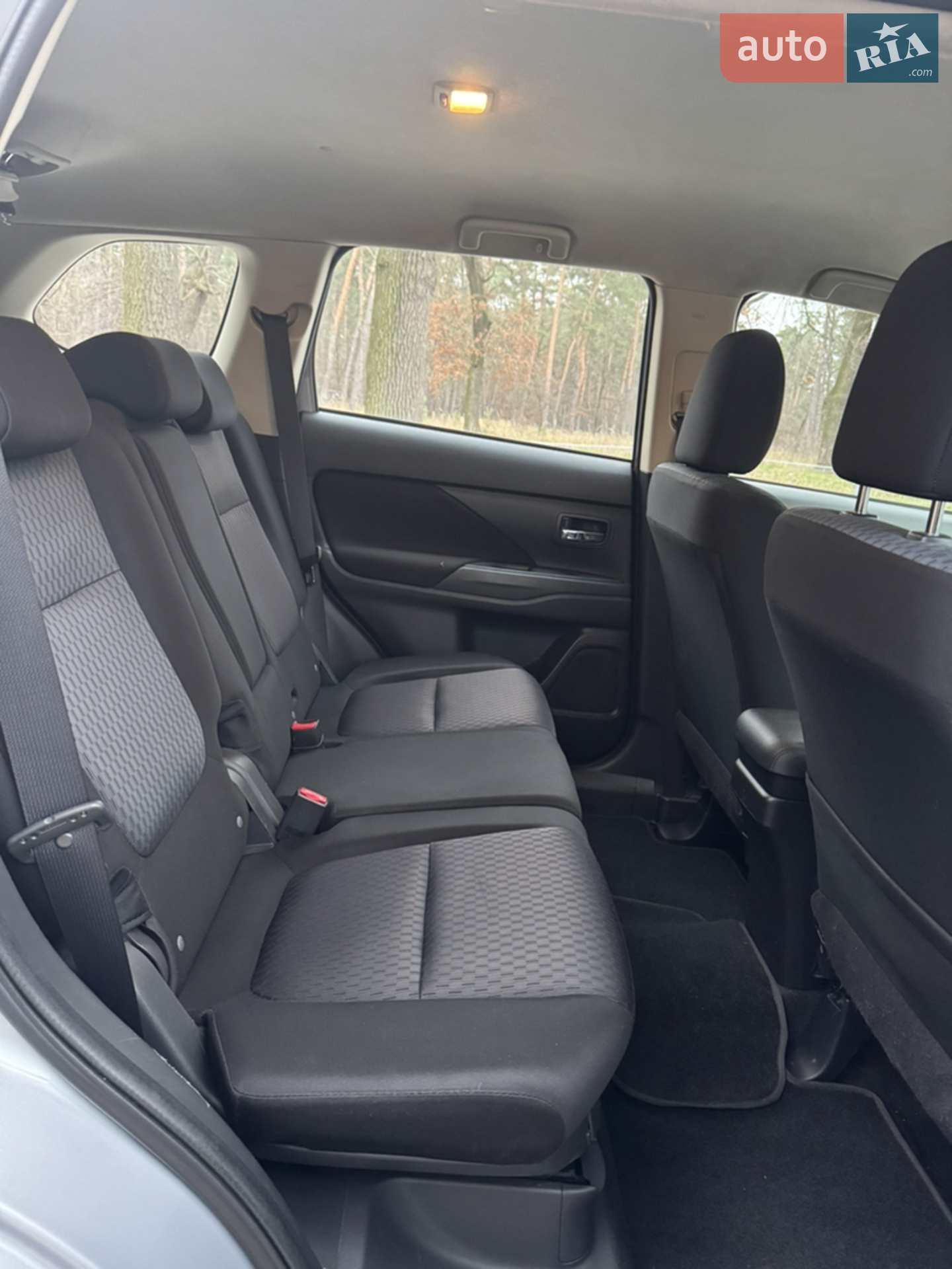 2013 Mitsubishi Outlander - мініатюра 17