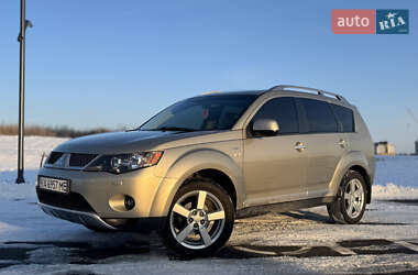Внедорожник / Кроссовер Mitsubishi Outlander 2008 в Ровно