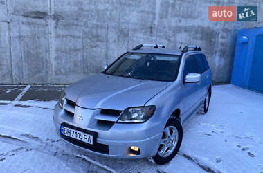 Позашляховик / Кросовер Mitsubishi Outlander 2003 в Одесі