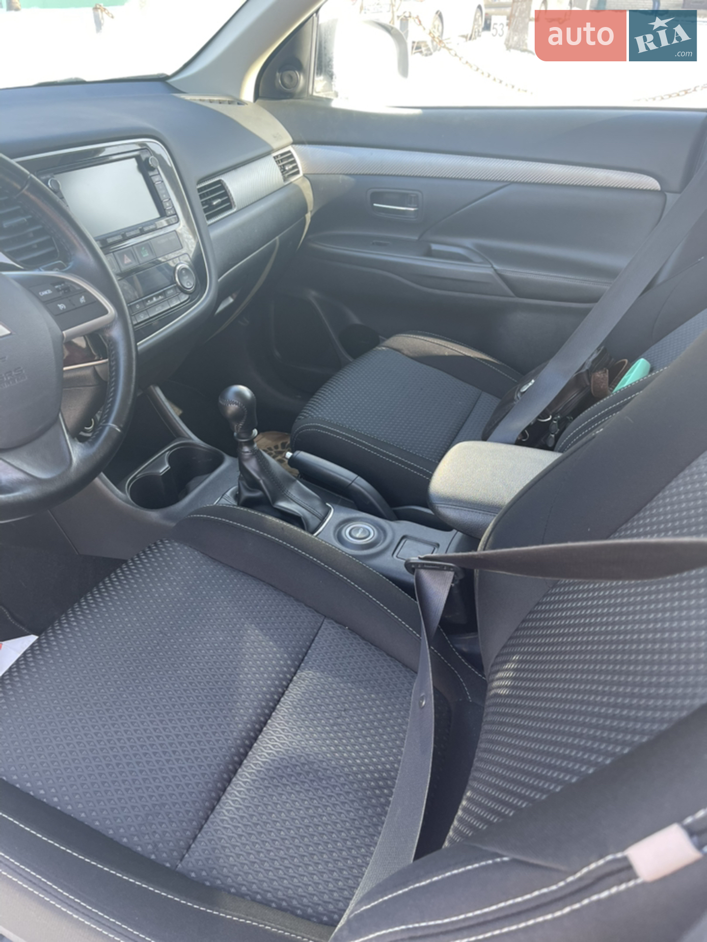 2015 Mitsubishi Outlander - мініатюра 8