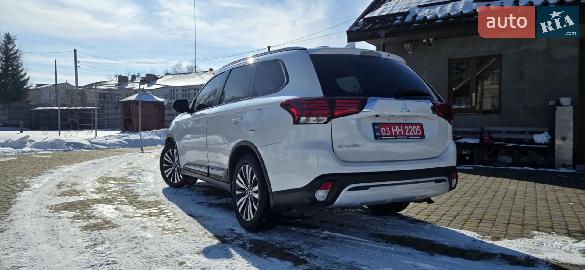 2020 Mitsubishi Outlander - мініатюра 7