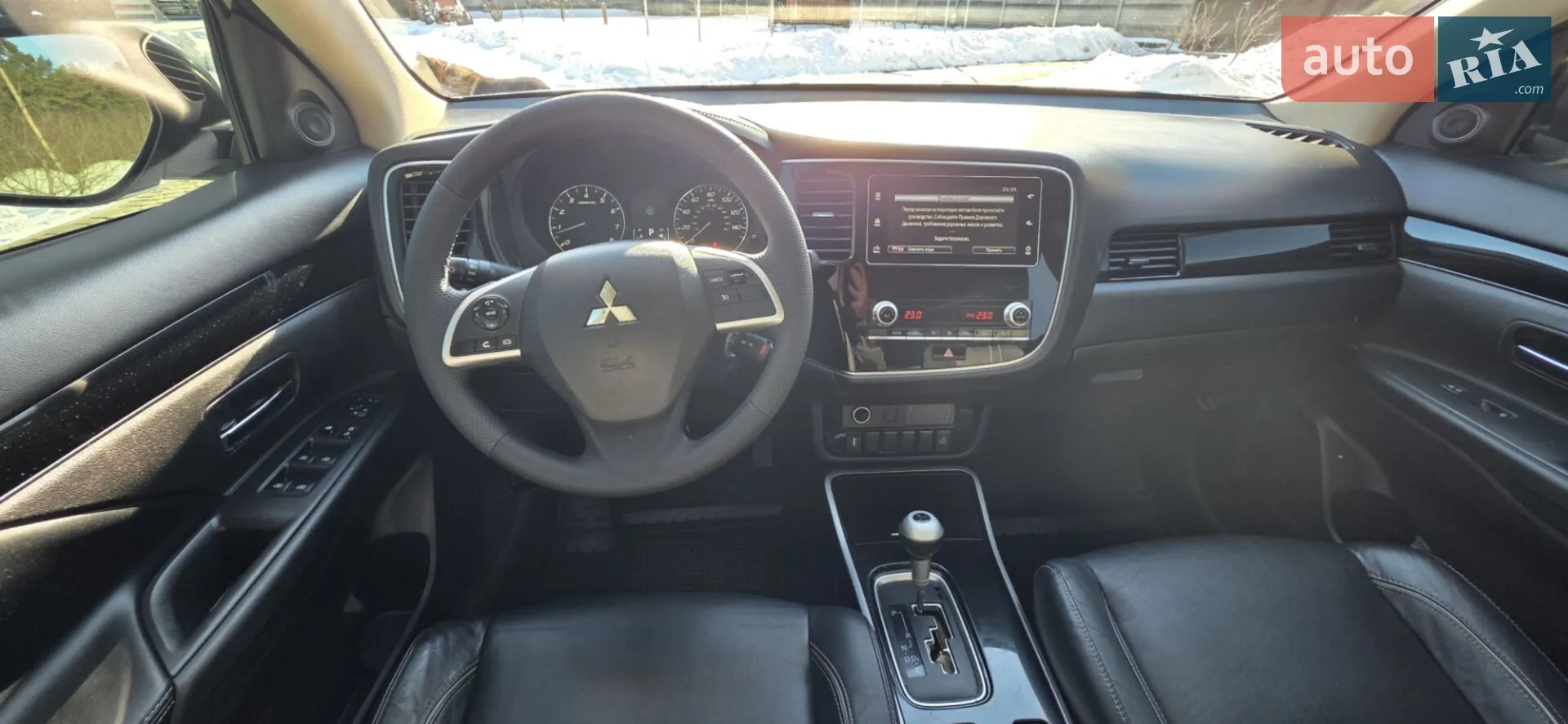 2020 Mitsubishi Outlander - мініатюра 22