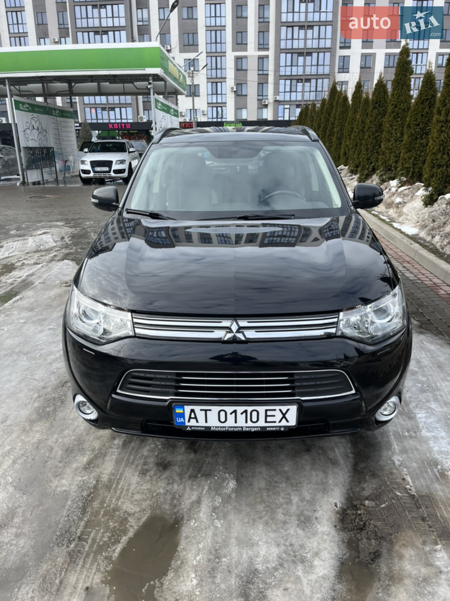 2014 Mitsubishi Outlander - мініатюра 4