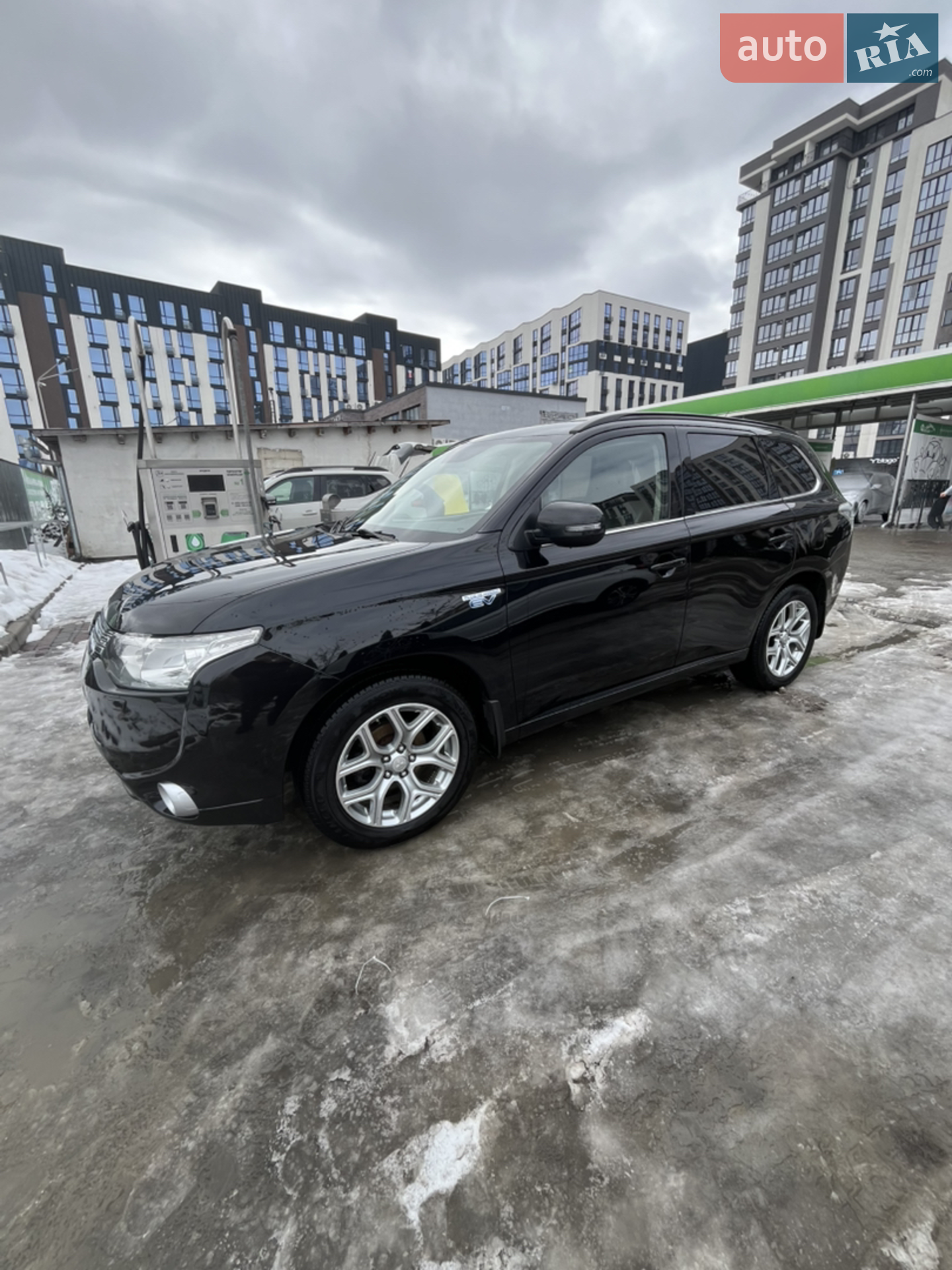2014 Mitsubishi Outlander - мініатюра 20