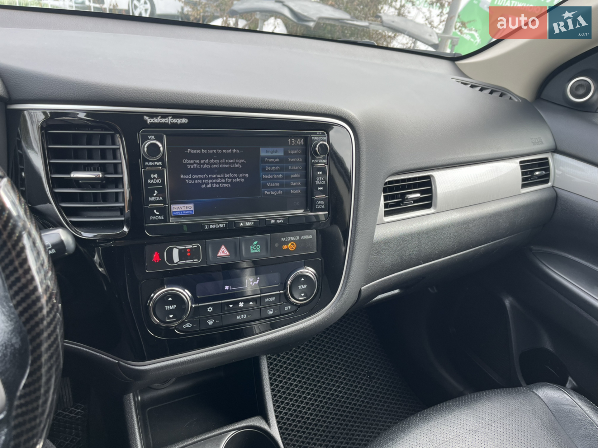 2014 Mitsubishi Outlander - мініатюра 44