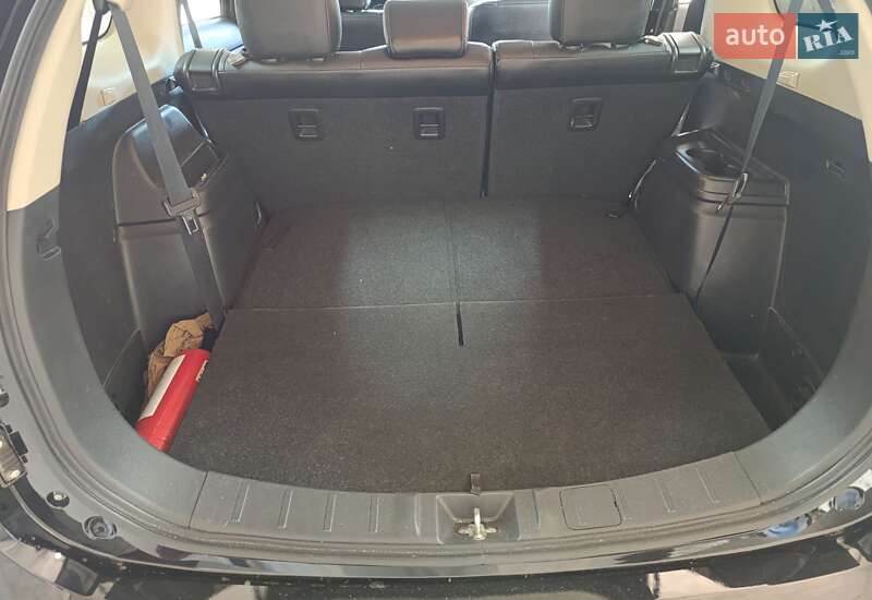 Внедорожник / Кроссовер Mitsubishi Outlander 2016 в Белой Церкви