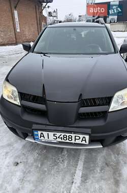 Позашляховик / Кросовер Mitsubishi Outlander 2006 в Чернігові