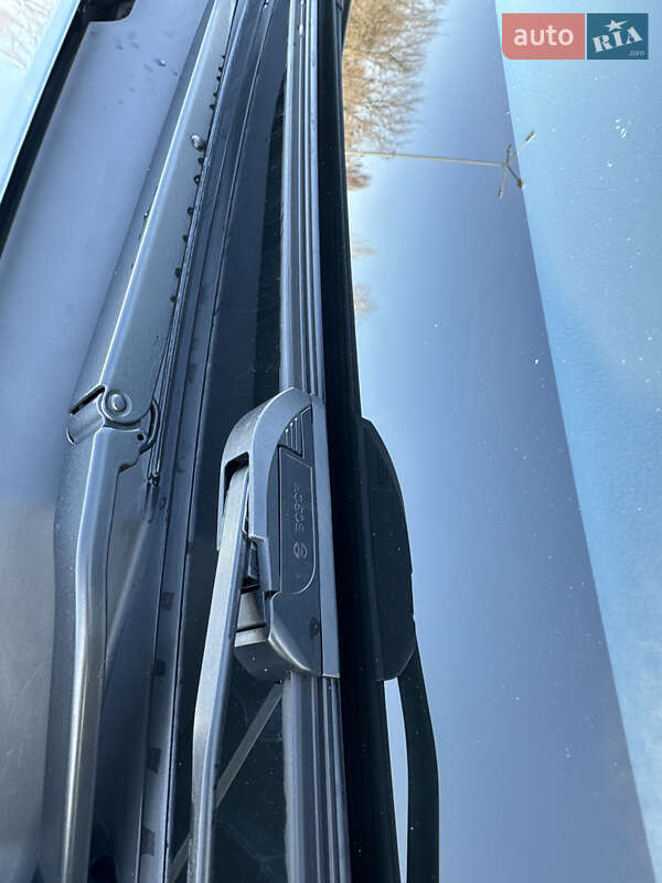 Внедорожник / Кроссовер Mitsubishi Outlander 2018 в Киеве