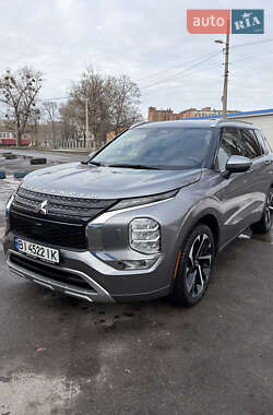 Внедорожник / Кроссовер Mitsubishi Outlander 2021 в Полтаве