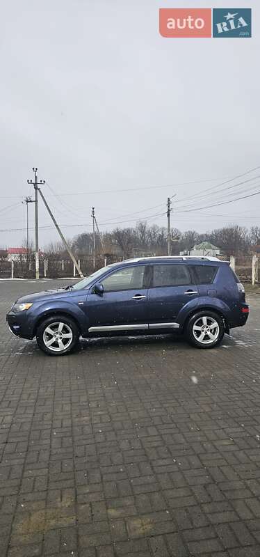 Внедорожник / Кроссовер Mitsubishi Outlander 2008 в Черновцах фото 7 Внедорожник / Кроссовер Mitsubishi Outlander 2008 в Черновцах