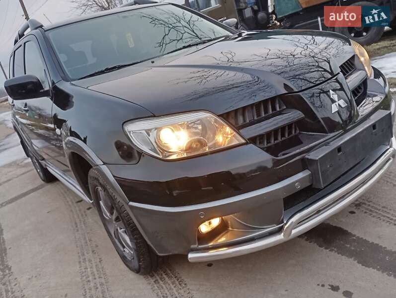 Mitsubishi Outlander 2006