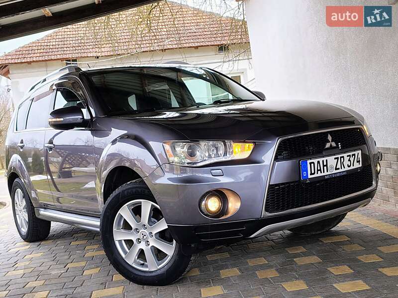 Mitsubishi Outlander 2010