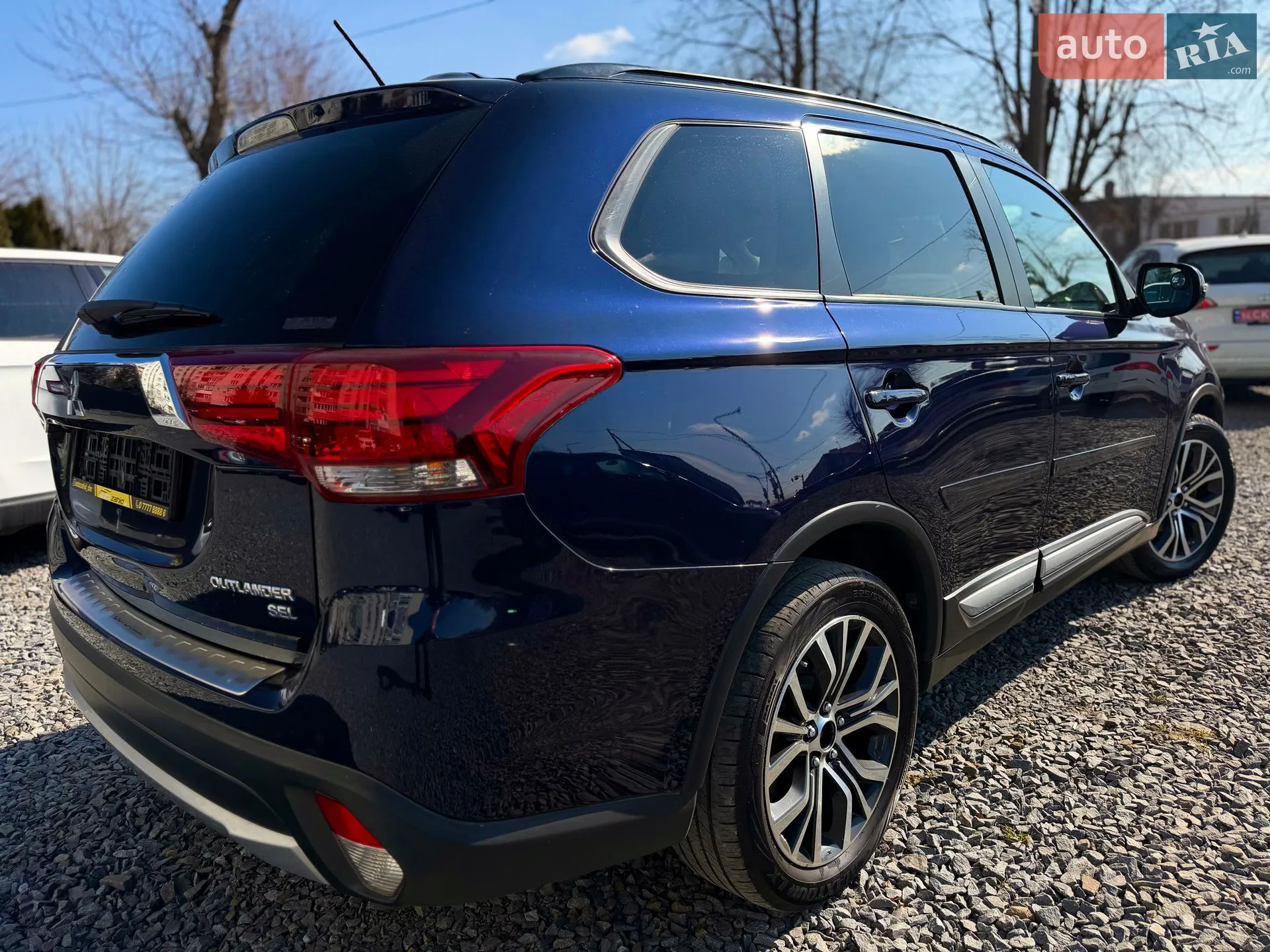 2016 Mitsubishi Outlander - мініатюра 8